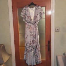 FLORAL WRAP DIPPED HEM MIDI DRESS SIZE 8