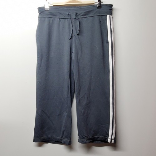 Danskin Women Capri Pants sm 4-6 black 