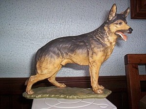 Kaiser Limited Edition German Shepherd Figurine #260 Of 3000 Hand Painted 