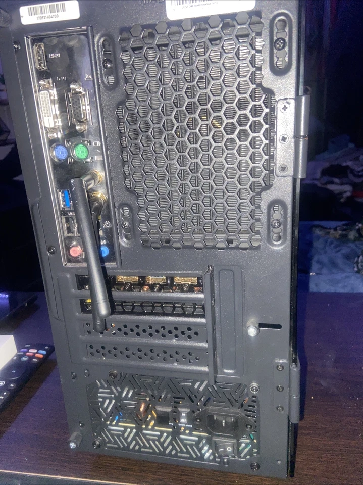 Torre PC Gaming CLX Foto 4 de 4