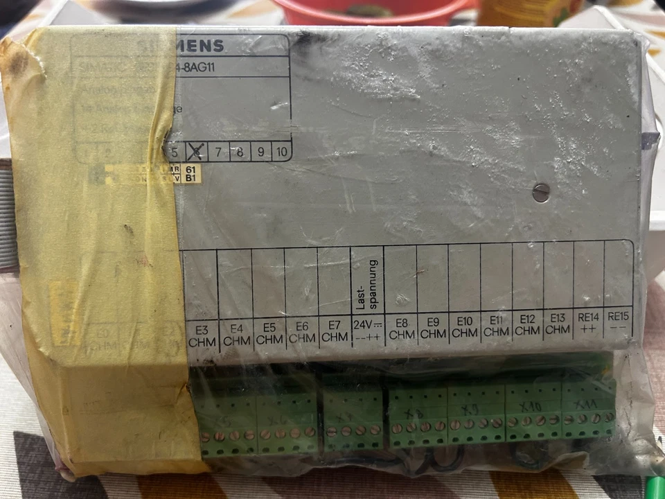 Siemens SIMATIC 6ES5484-8AG11 Analog Input Module – Tested – S5 PLC – 14AI + 2 R - Imagen 3 de 4