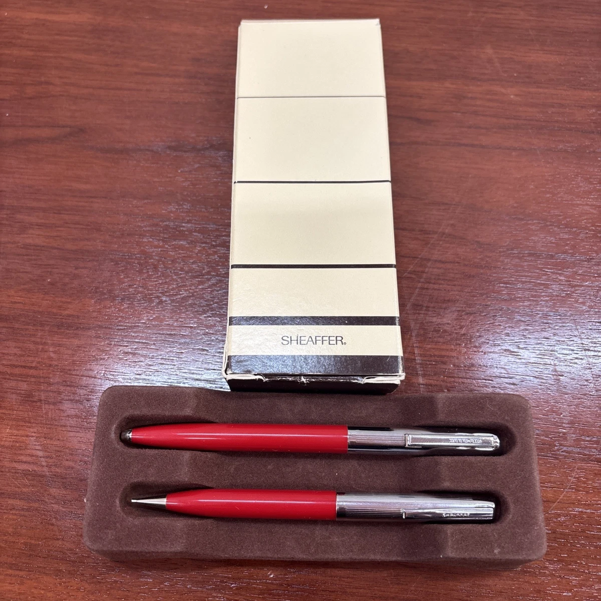 SHEAFFER ヴィンテージ シャープペンシル + ペン　セット Sheaffer Silver Collectible Pen & Writing Instrument Sets for sale
