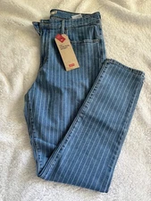 Women’s Levi’s 721 High Rise Skinny 16 Medium, W33, L30 NEW WITH TAGS