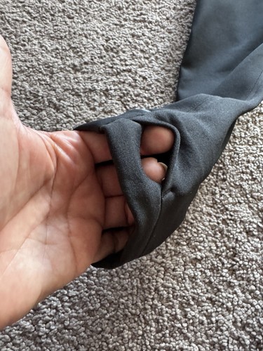 Lululemon Gr. 2 Cross Chill Damen Jacke reflektierende Daumenlöcher schwarz Repelshell - Bild 7 von 24