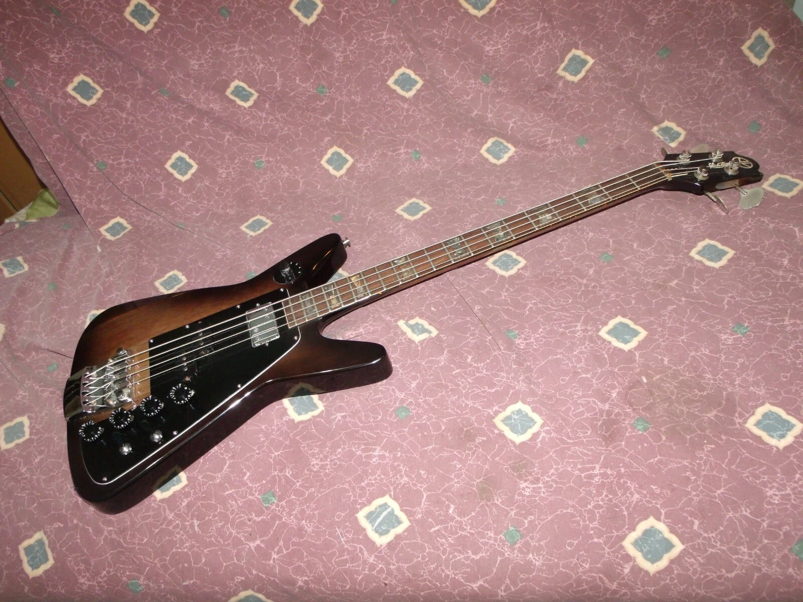 Picture 3 of 16