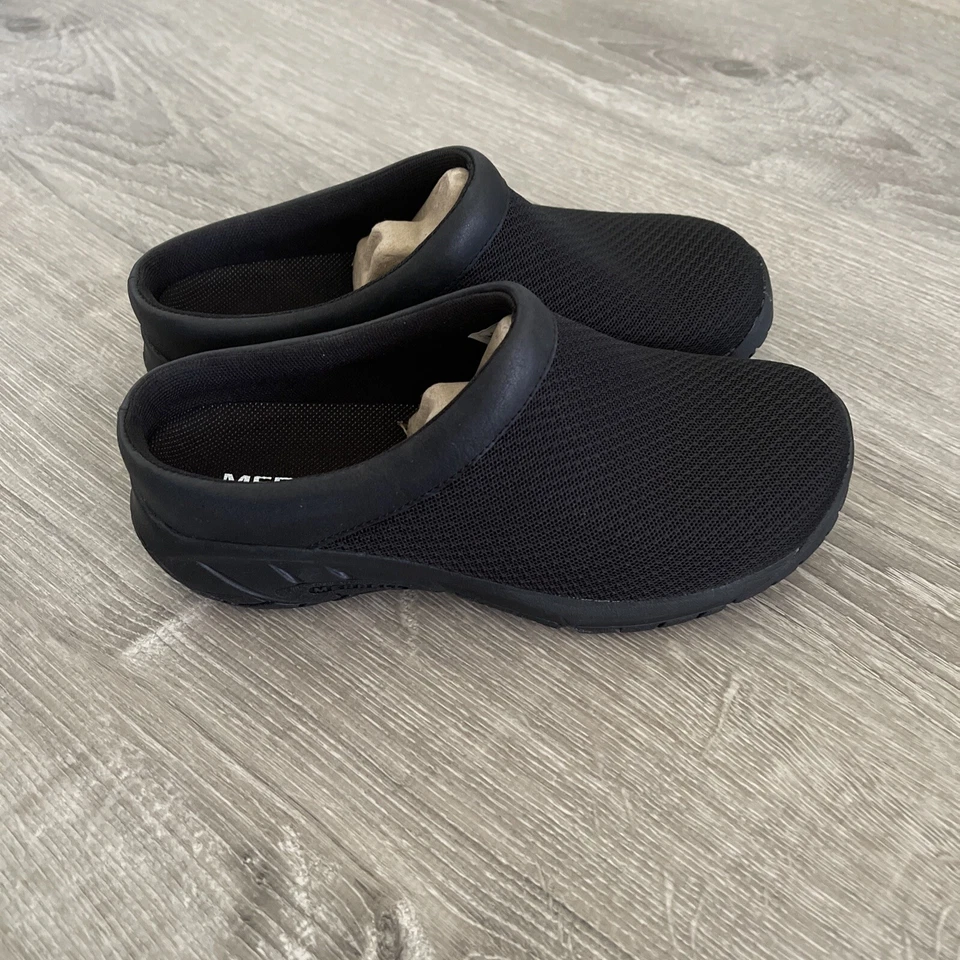 Merrell Encore Breeze 4 Black Slip-on Clog Loafer Women's sizes 5 W New