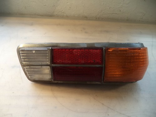 VW Passat Audi 100 Rücklicht Rückleuchte hinten rechts Hella SRBBL328ZR K8290