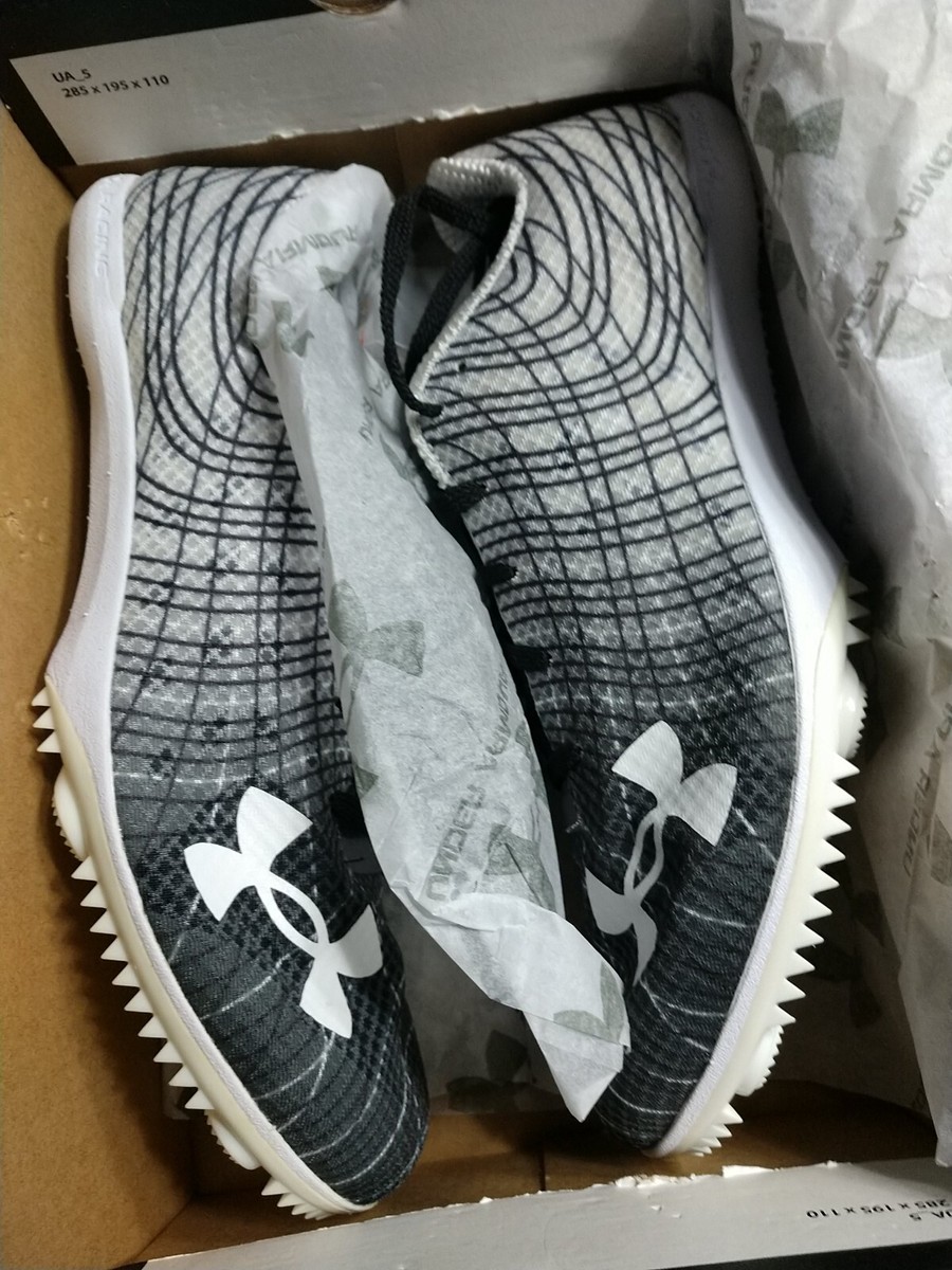 Under Armour Kick Distance Running Spikes Size