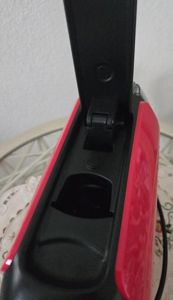 Tchibo Cafissimo Kapsel-Maschine Rot, 288032, Drei-Druck-Brühsystem - Bild 4 von 4