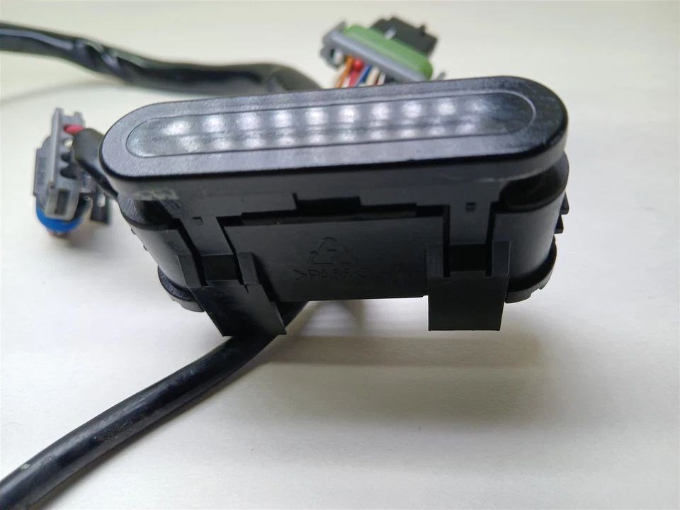 Harley-Davidson 2012 Dyna Wide Glide Indicators Lights & Harness 72669-12 - Image 2 of 4