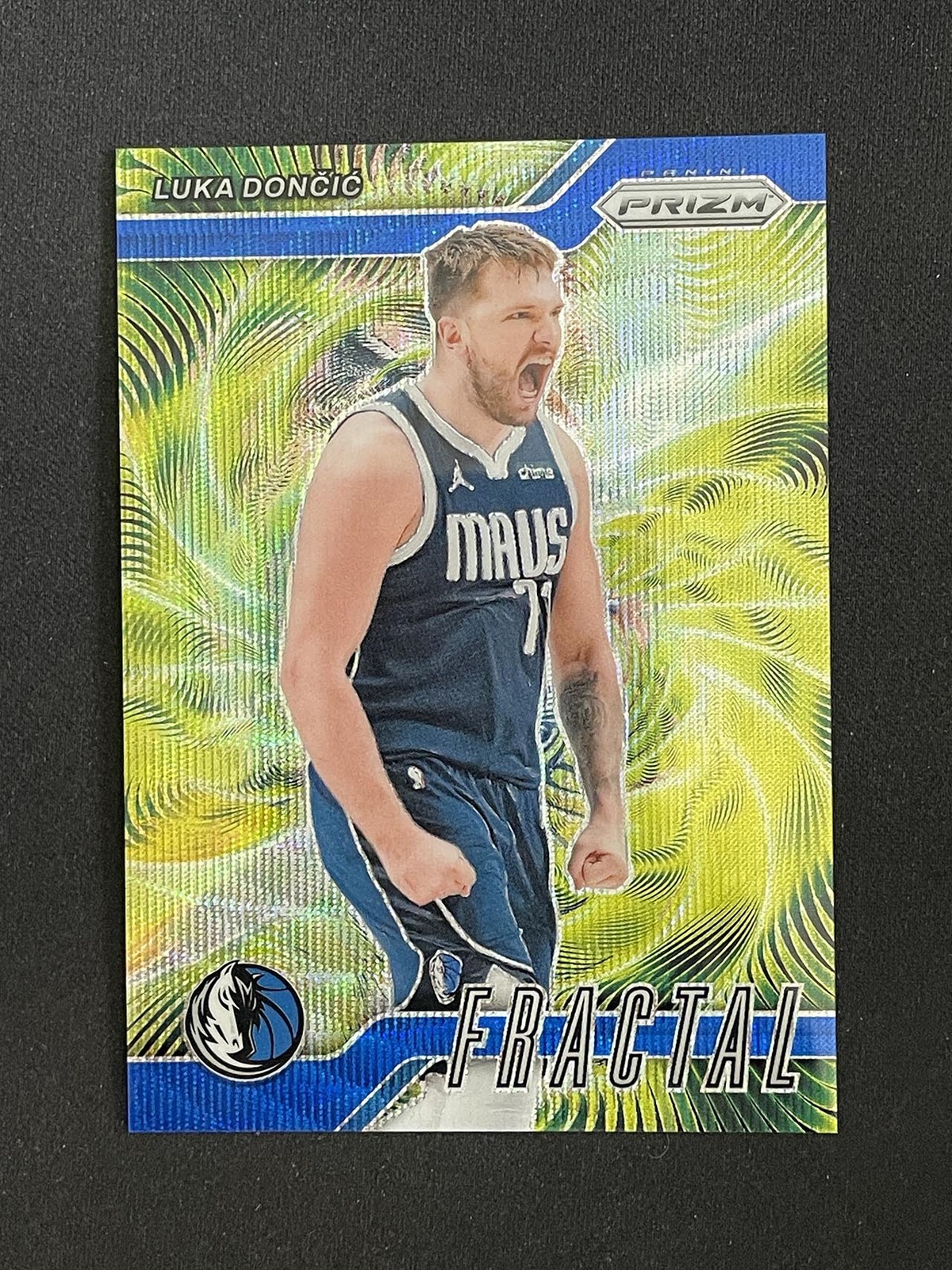 Luka Doncic 2024-25 Panini Prizm Fractal Blue Wave Prizm 175/175 #4