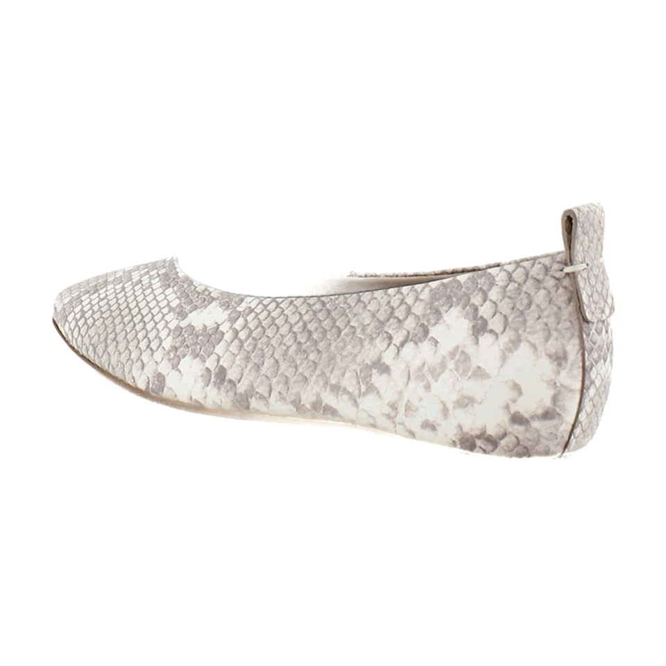 Женские туфли на плоской подошве Naturalizer Carla белая змеиная кожа - Изображение 3 из 4