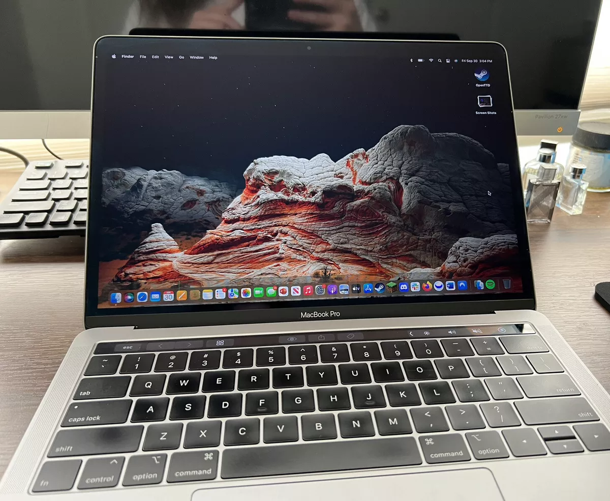 2019 macbook pro 13 inch touch bar READ DESCRIPTION