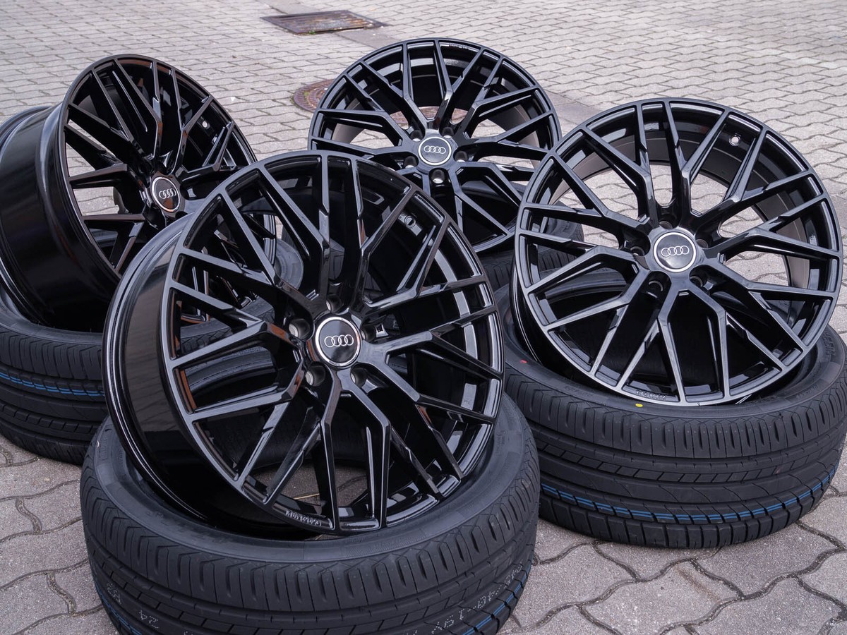 19 Zoll Felgen RS4 für Audi A3 S3 RS3 8P 8V GY Q2 SQ2 Q3 8U TT TTS  