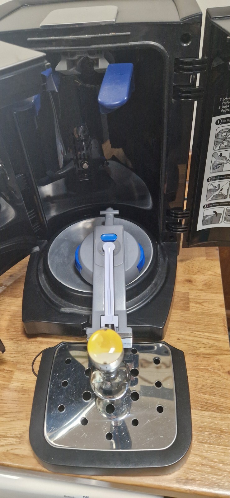 Phillips (HD3720/25) PerfectDraft Beer Keg Machine Home Beer Draft