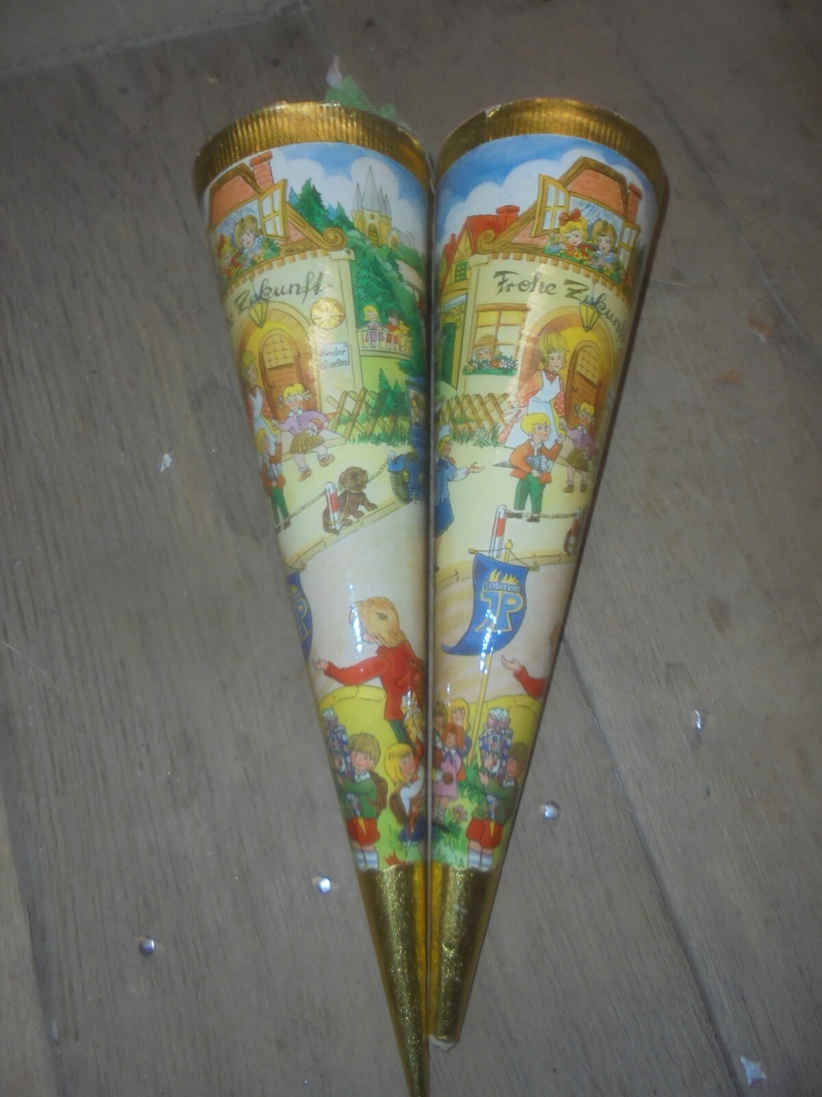 36748 Schultüte Zuckertüte DDR 45cm Schulanfang Frohe Zukunft Thälmann