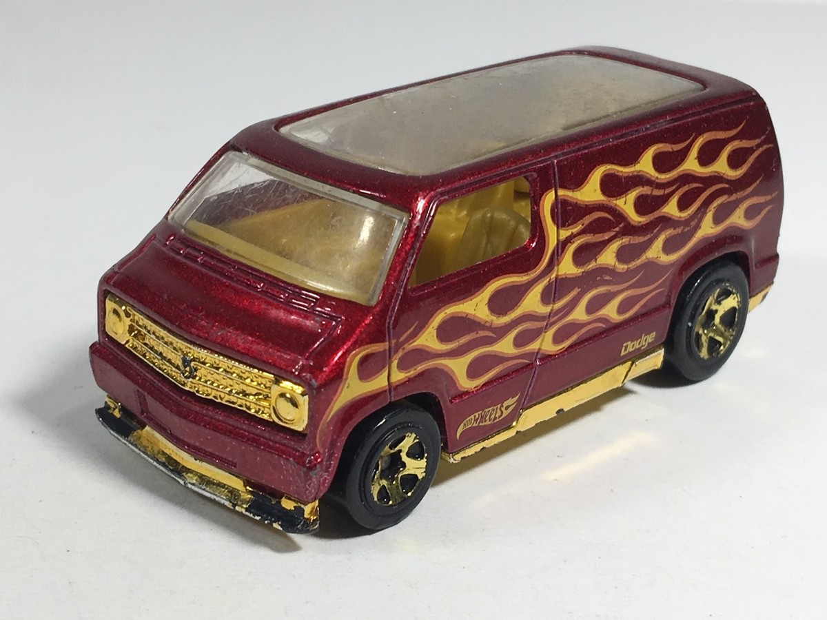 Hot Wheels Custom '77 Dodge Van Metalflake Burgundy HW Heat Fleet