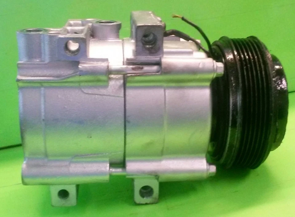 KIA SEDONA 2002-2005 TODOS LOS MODELOS COMPRESOR DE AIRE ACONDICIONADO Foto 3 de 4