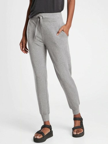 NWOT Athleta Balance Jogger Pant 