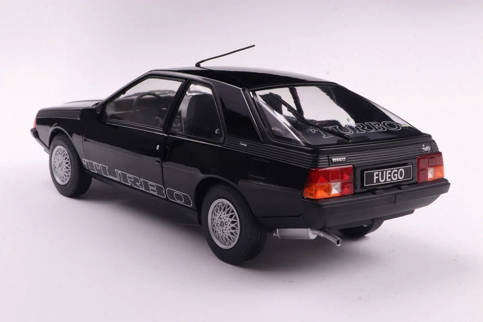 SOLIDO S1806406 RENAULT FUEGO TURBO BLACK 1980 1/18 - Image 2 of 2