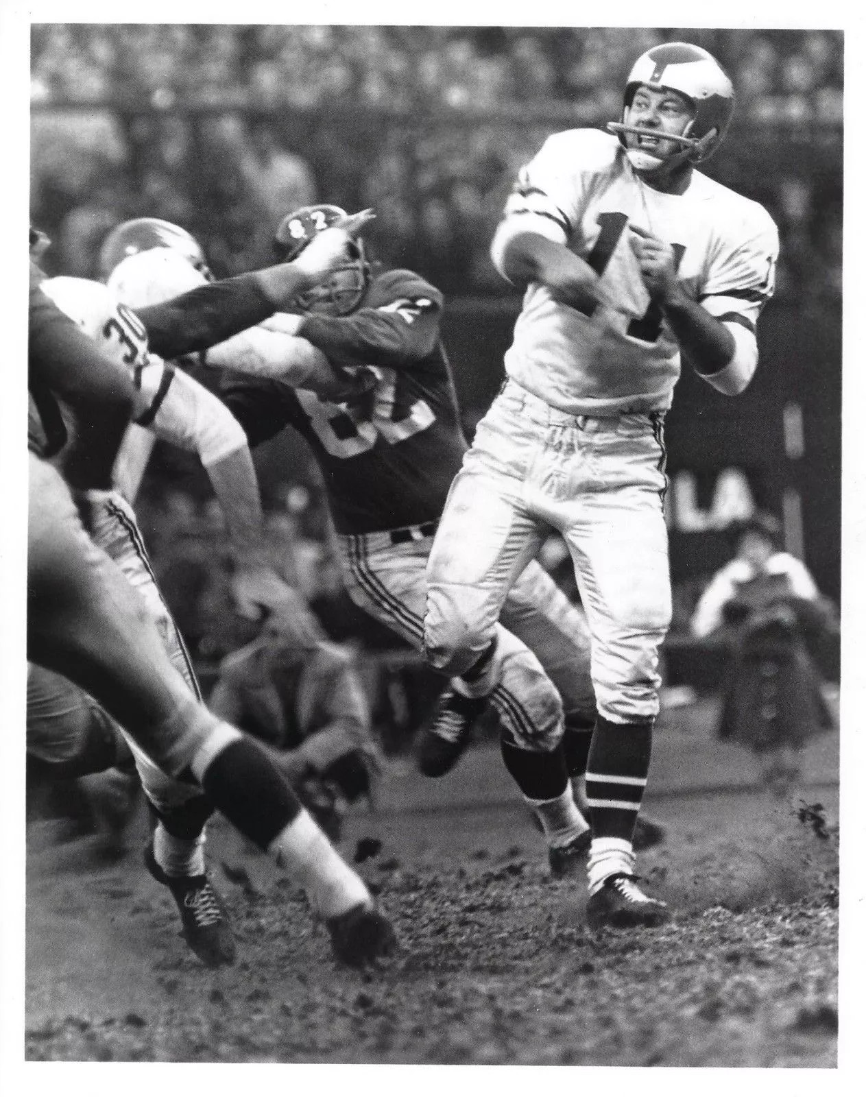Norm Van Brocklin Philadelphia Eagles 4x6 Vintage Football Photo Print
