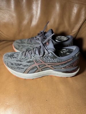 women's ASICS Gel-Cumulus 23 G-TX Size 7