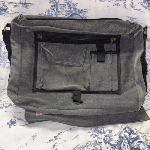Britney Spears 2009 Circus Concert Backpack Laptop Messenger Bag VIP Big Apple - Picture 5 of 7