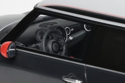 New*** Mini JCW GP2 (R56) Year 2012 grey metallic 1:18 Ottomobile