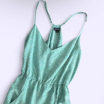 green emerald velvet dress Lucie Midi Dress in Sea Green main image 1