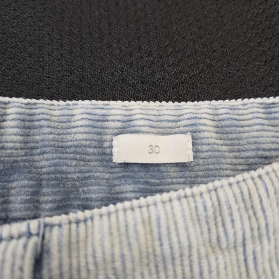 Vintage Volcom Corduroy Shorts Sz 30 Navy Light Blue Baggy Y2K Skater Surf - Image 3 of 4