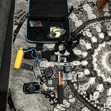 Go Pro Hero 11 Black + 2 Enduro Batteries + accessories 