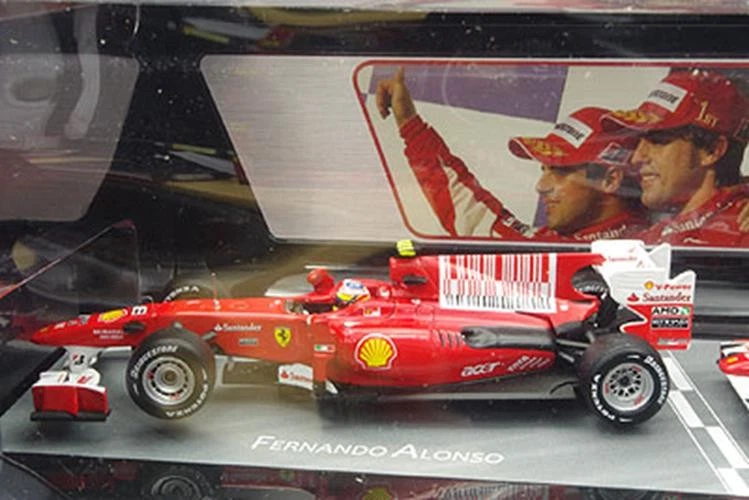 Mattel MT7423V 1/43 Ferrari F10 2010 Bahrain GP #8 Alonso #7 Massa Set Di 2 - Immagine 2 di 4