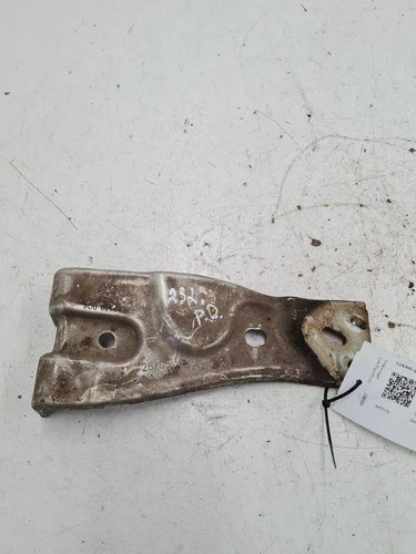 VW GOLF PLUS 5M1, 521 Kotflügelhalter vorne rechts 3C0821142 1.60 33392631