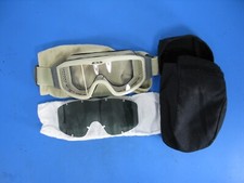 Occhiali balistici usati ESS 740-0126 NVG militare deserto marrone ATV ambiente dinamico.