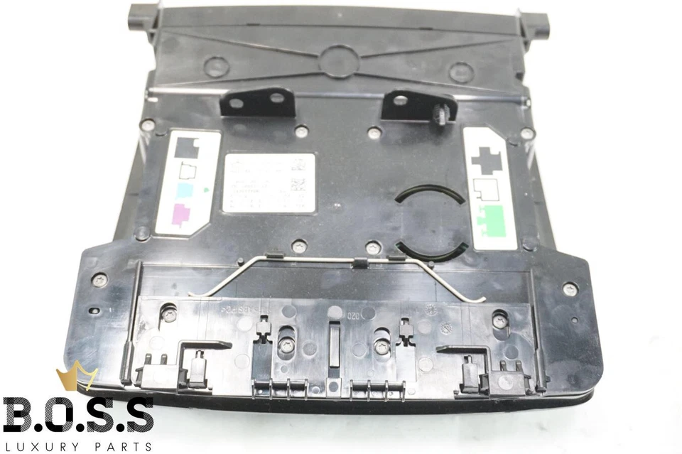 14-19 W117 MERCEDES CLASE CLA TECHO DELANTERO TECHO CÚPULA LUZ LÁMPARA DE LECTURA OEM Foto 4 de 4