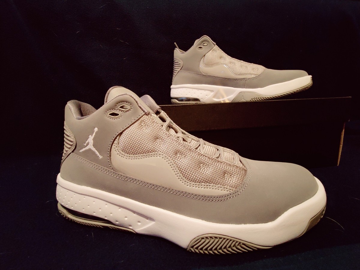 jordan max aura 2 brown