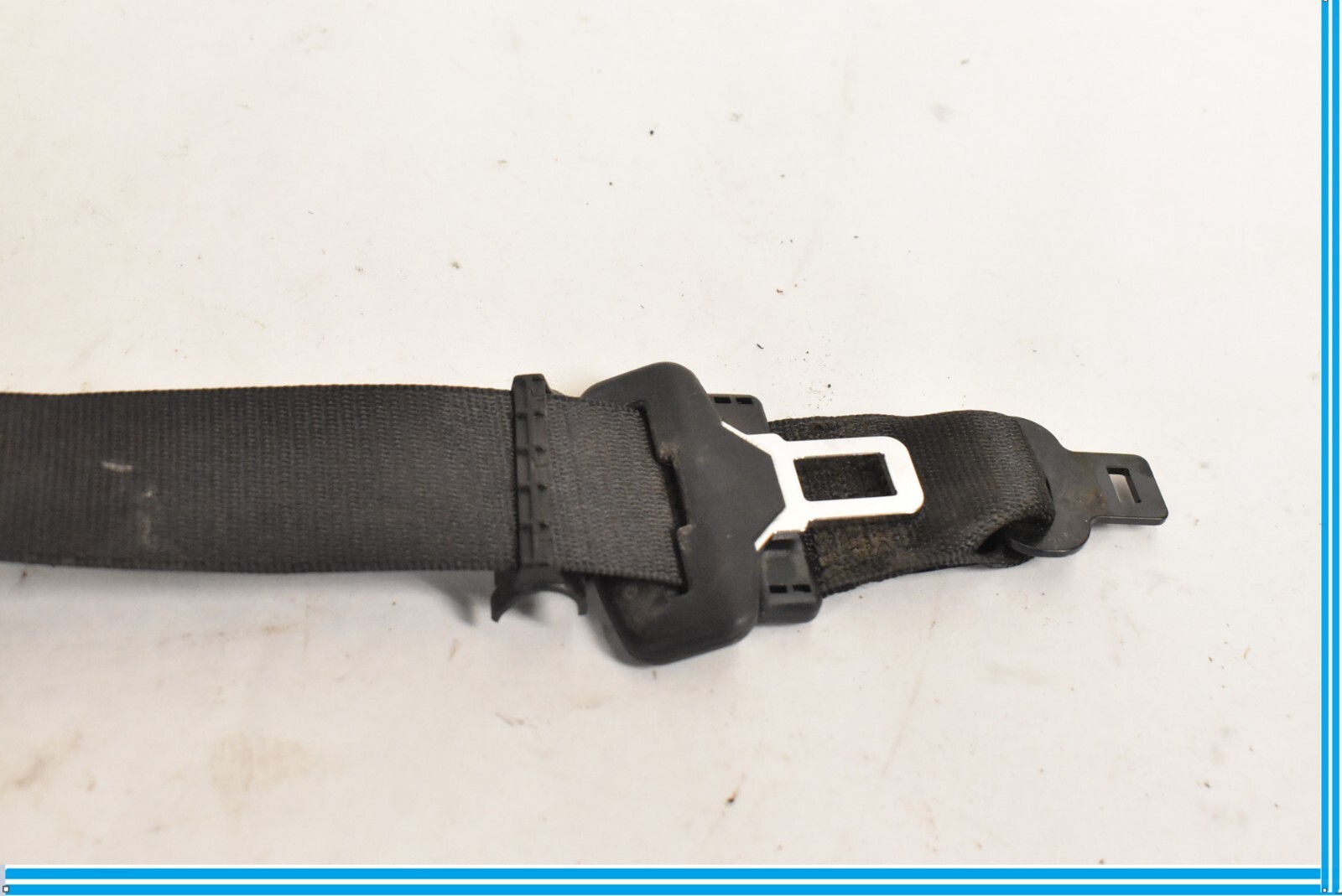 REAR OUTER SEATBELT RETRACTOR FITS RIGHT OR LEFT 2014-2020 MASERATI GHIBLI M157