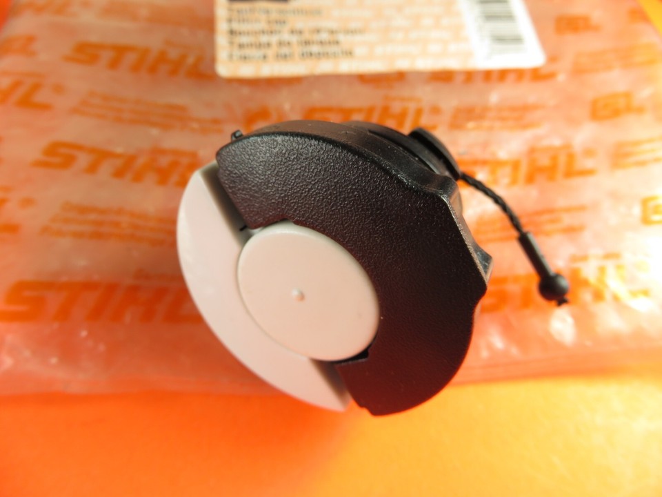 Genuine STIHL Gas Cap, MS261, MS271, MS291, 00003500504 / 0000350