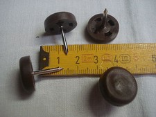 Patins glisseurs de chaise Ø 18 mm (lot de 16) plastique MARRON à pointe 