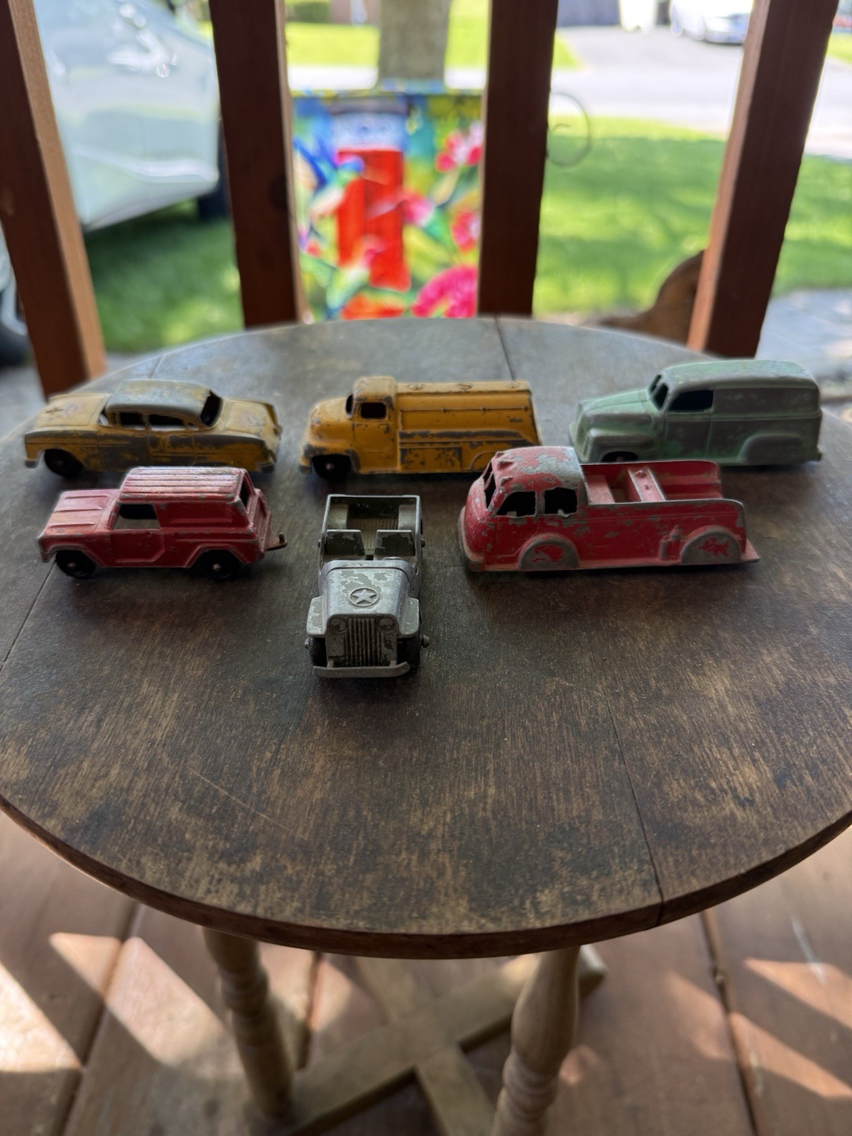 Group Of 6 Tootsietoy  🚘