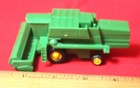 Farm Harvest Combine John Deere Green - HO Scale — photo 3