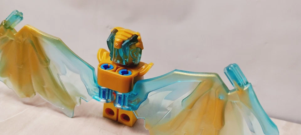 Novo Conjunto de Almofadas de Armadura LEGO Ninja WINGS Marmorizado Trans Azul Dourado Ninjago CAPACETE - Imagem 3 de 4