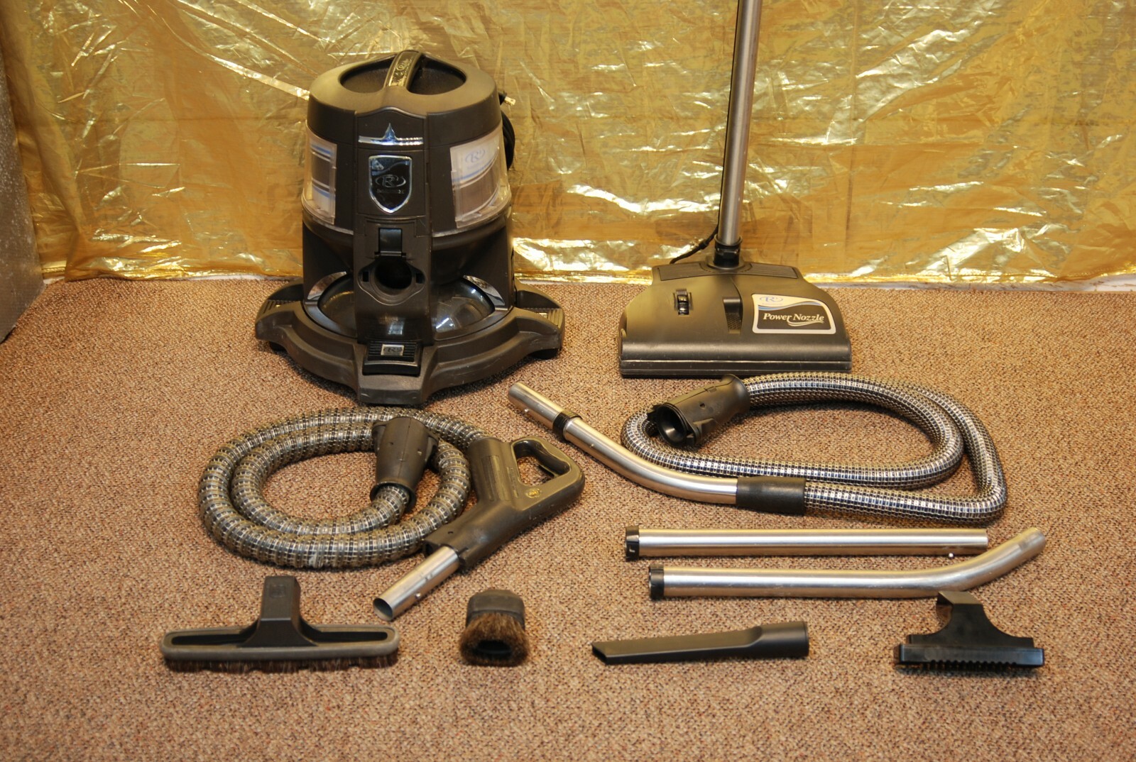 Rainbow Model E2 bluee 2-Speed Vacuum Cleaner w Attachments (Serviced) Rainbow Model E2 bluee 2-Speed Vacuum Cleaner w Attachments (Serviced)