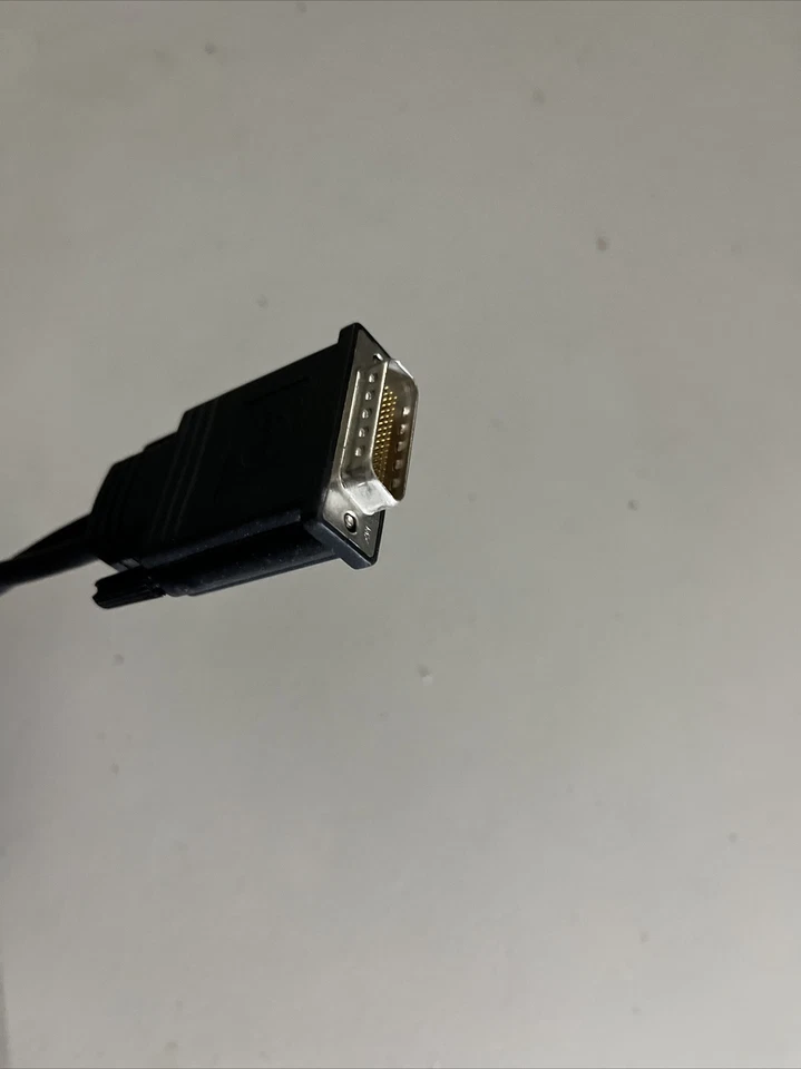 Cable adaptador VGA reutilizable cabezal negro ligero tienda electrodoméstico Foto 3 de 4