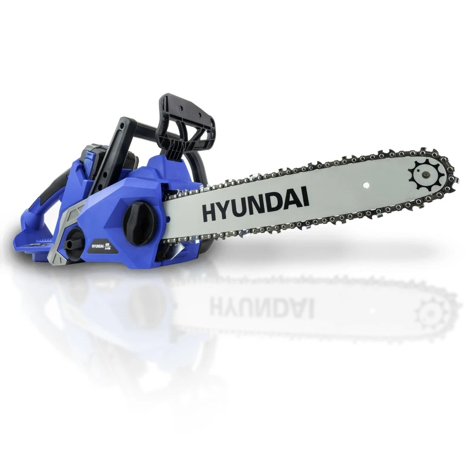 Hyundai Cordless Chainsaw 14 inch 40v 2.5 Ah Li-ion Battery & Charger included - Image 4 of 4