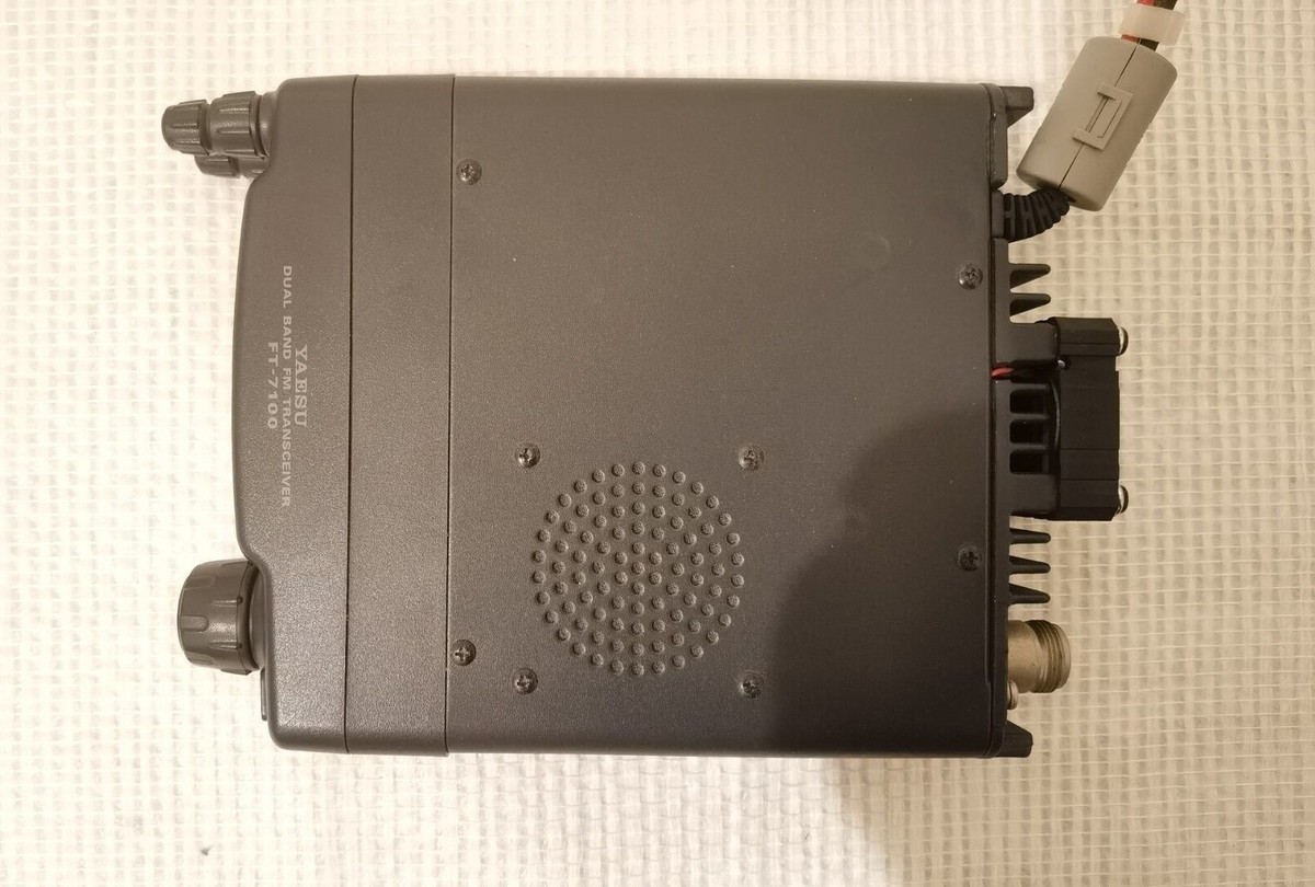 Yaesu FT-7100, émetteur-récepteur Bi-bande VHF/UHF D'occasion, Fonctionnel