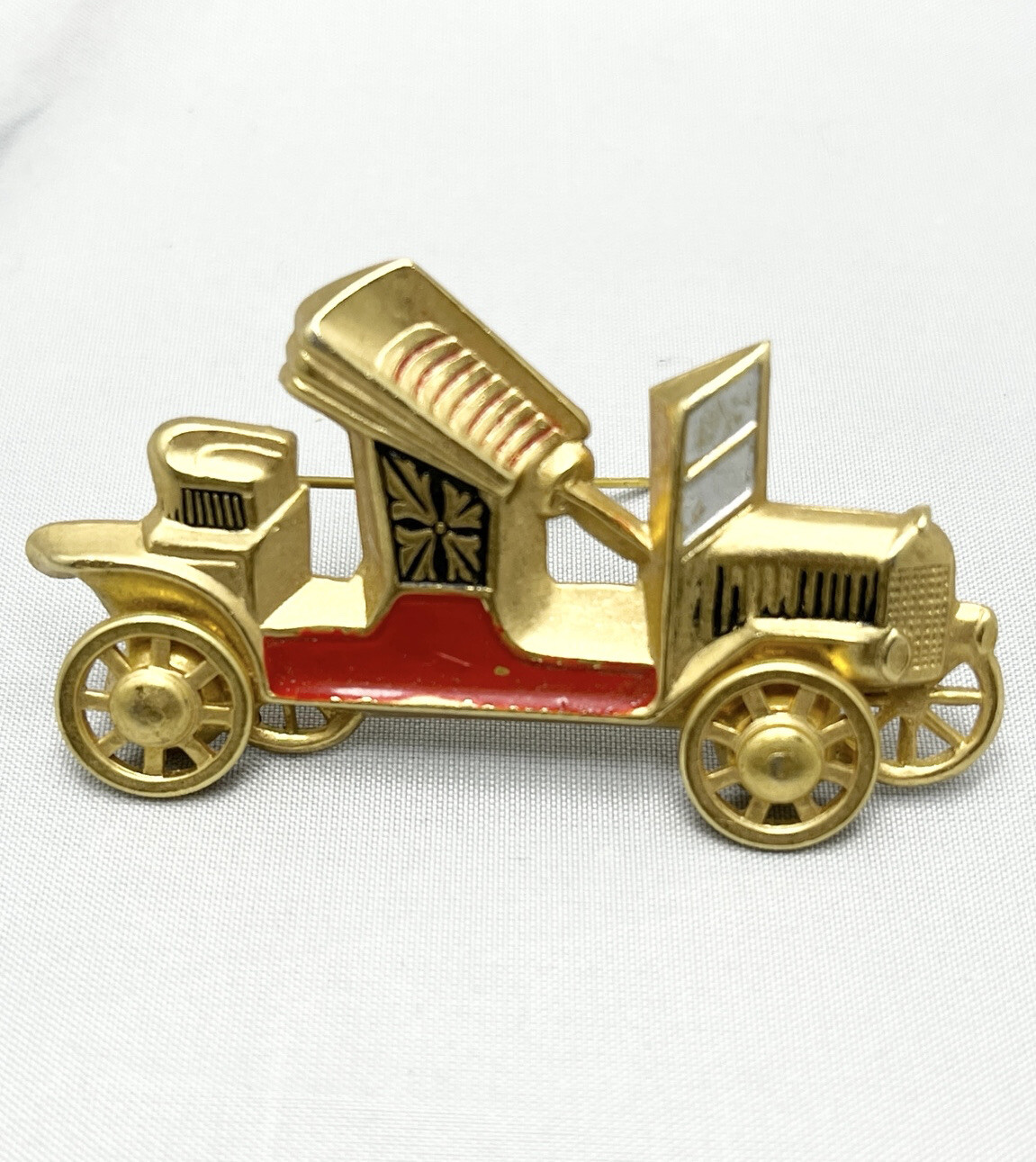 Vintage Spain Damascene Enamel Car Automobile Brooch … Gem