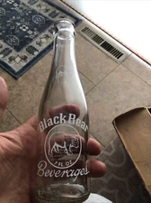 BLACK BEAR ACL SODA BOTTLE ST FRANCIS. WIS 1972 PICTURE LABEL WISCONSIN WI 