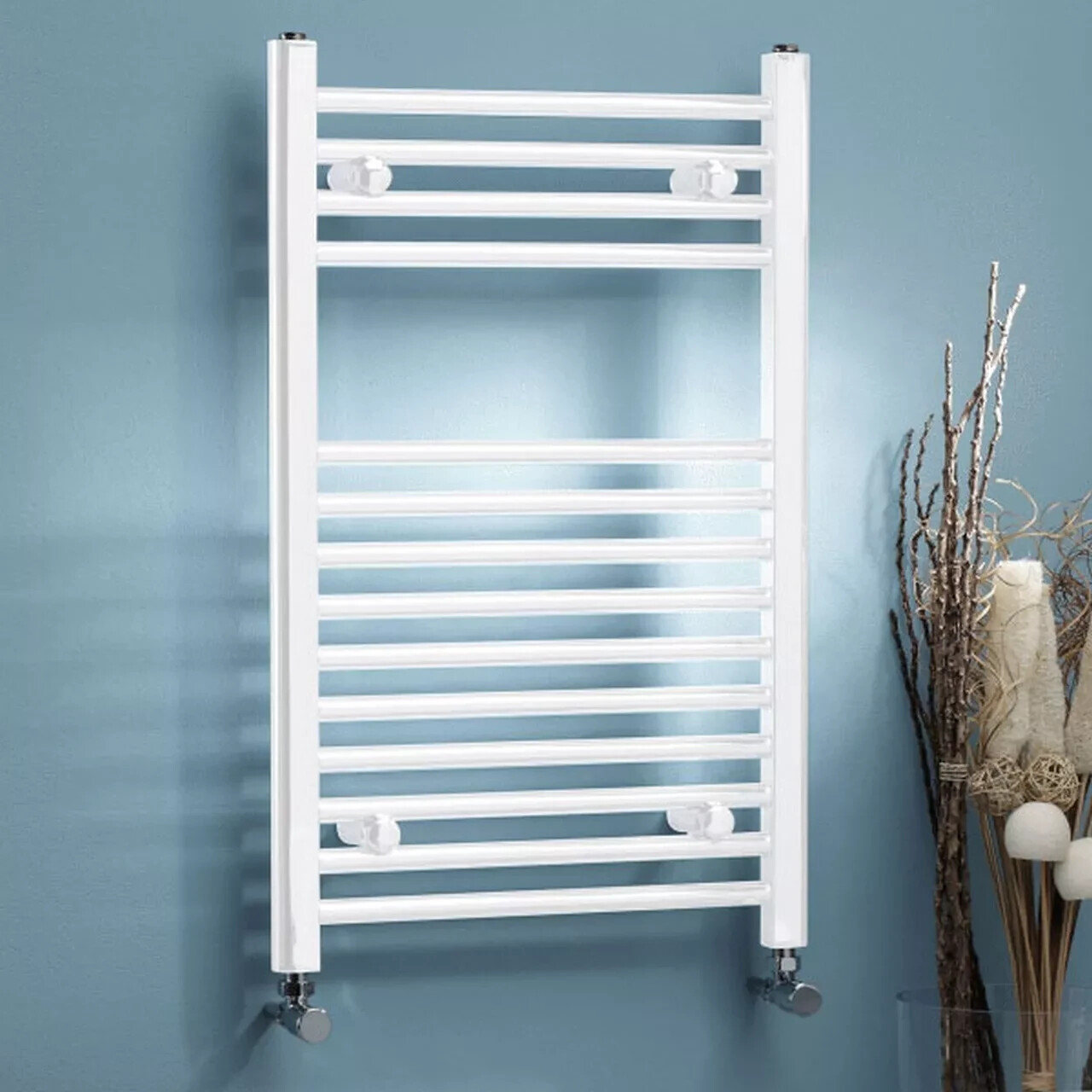 White Straight 600 x 800 Heated Towel Rail Warmer Radiator Rad 22mm D Rail