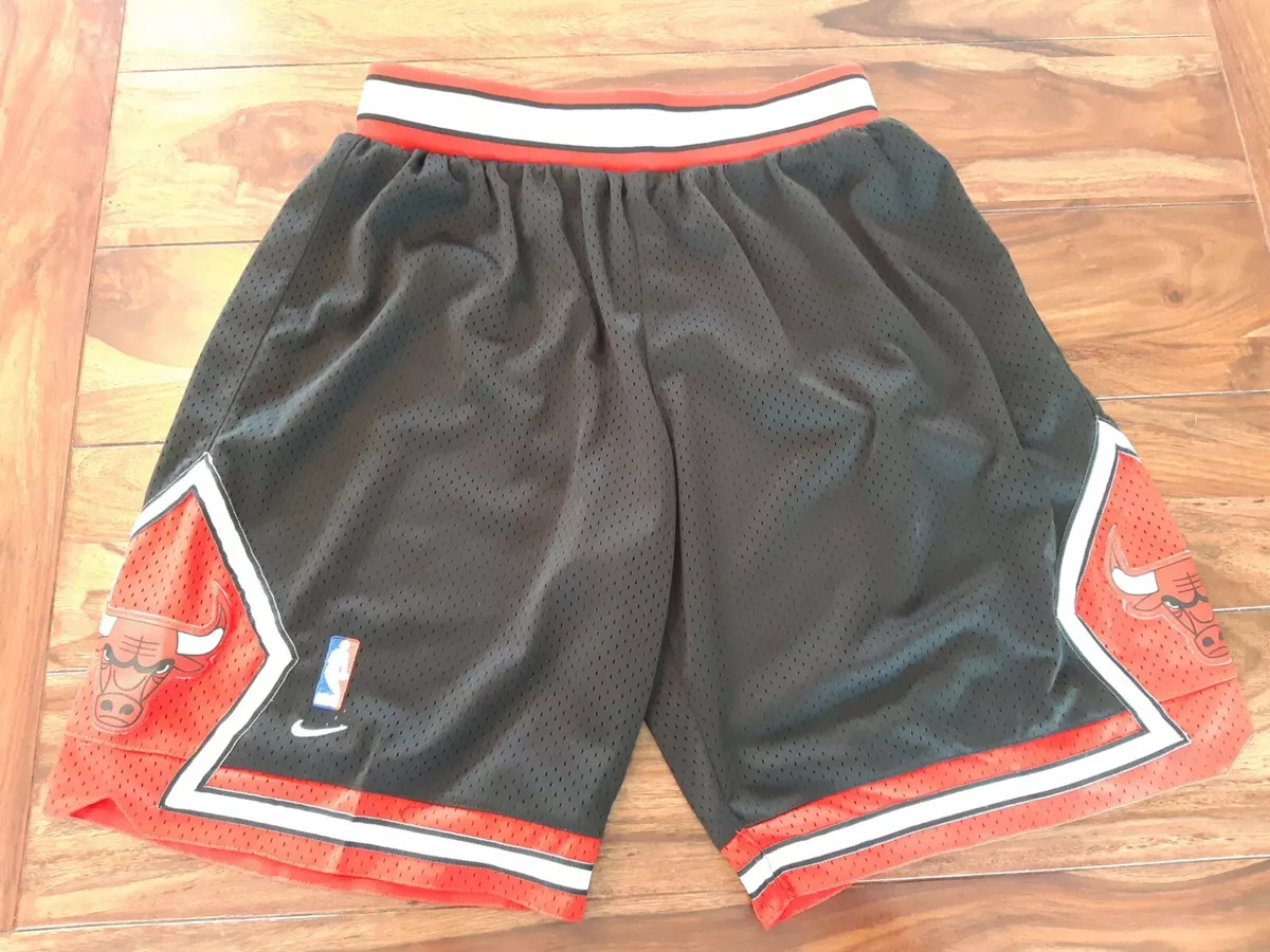 Nike chicago shop bulls shorts